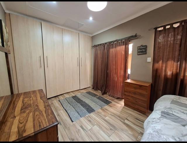 4 BEDROOM HOUSE FOR SALE IN THREE RIVERS